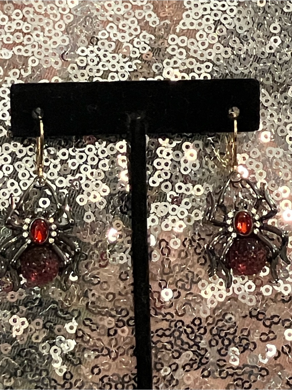 Red Spider Glass Drop Earrings – Women Jewelry